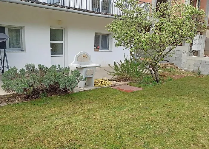 Apartmani Stolac Hostel *